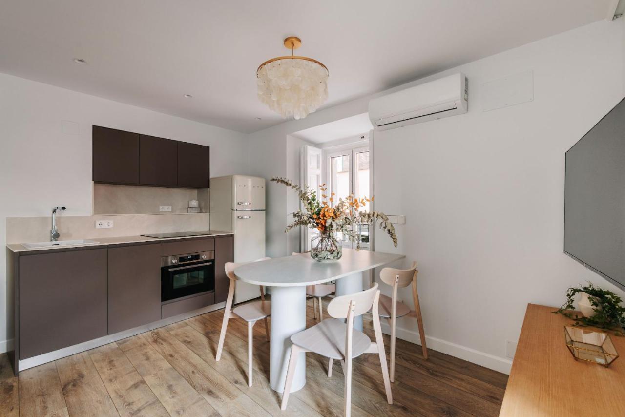 Beautiful Apartment In The Heart Of Madrid Kültér fotó